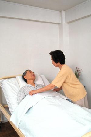 「磁性アタッチメントの導入メリットと最新技術：インプラント治療の新たな可能性を探る」